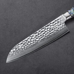 Damascus Santoku Knife This beautiful line of layered steel knives are crafted out of a 33 layer folded Damascus steel with a VG10 core. VG10 steel is one of the best steels for kitchen knives due to its superior edge retention, sharpness and stain resistance.