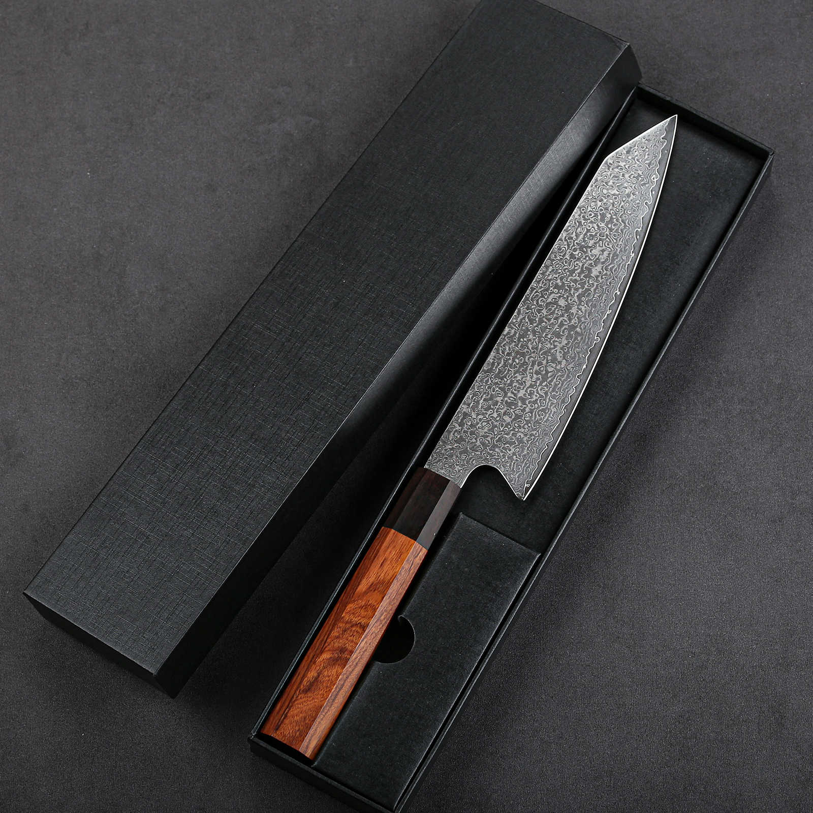 https://wholesalechefknife.com/wp-content/uploads/2020/08/Damascus-Knives-Shop.jpg