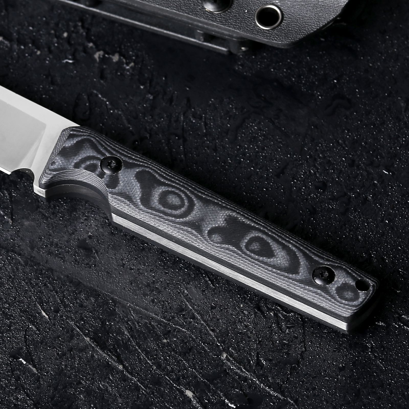 Fixed Blade Hunting Knife with Sheath