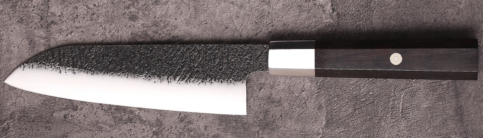 best 320mm overall length of the 6.5 inch AUS-10 santoku knife laid flat